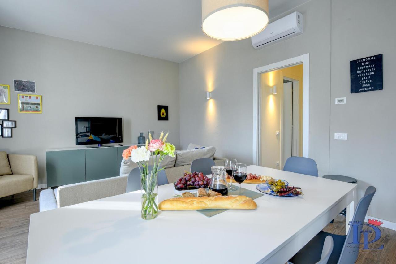 Desenzanoloft Official Partner Marriott Homes & Villas - Bacco Family Apartment ديسينسانو ديل غاردا المظهر الخارجي الصورة